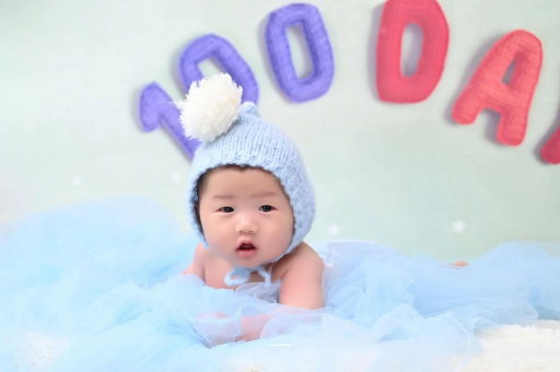 沈丘怀孕多久才显肚子